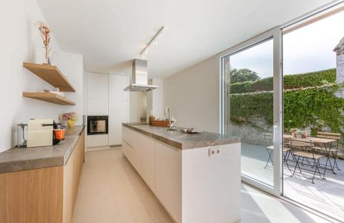 Poperinge House | Huswell - Beautiful vacation home 'Valkehuisje' in Poperinge