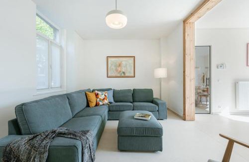 Poperinge House | Huswell - Beautiful vacation home 'Valkehuisje' in Poperinge