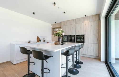 Knokke Villa | Huswell - Luxurious house with indoor elevator in Knokke