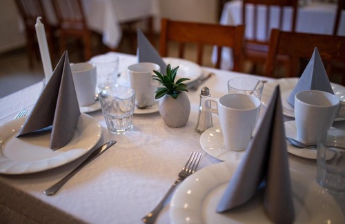 Szerencs Hotel | Huszárvár Hotel Kastélyszálló