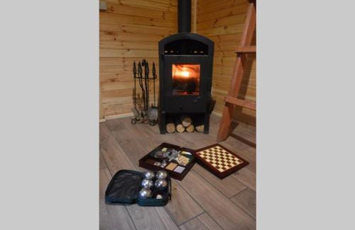 Kolczyglowy Ski Chalet | hut in the mid. of nowhere + priv pond+3 ha