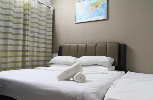 Hutan Melintang House | Hutan Melintang Homestay 12Pax Walk to 7Eleven KFC by willson