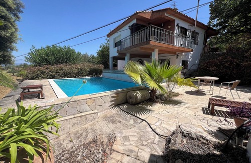 Godall Villa | HUTTE-1960 Mediterranean Country House with garden and pool in 3ha estate