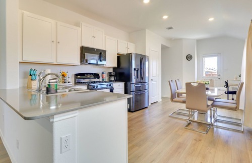 Hutto House | Hutto Getaway w/Yard, 9 Mi to Lake Pflugerville!