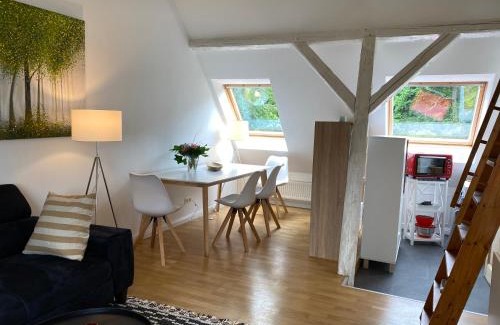 Ramelsloh Apartment | HUUS UTSPANN lichtdurchflutete FeWo im OG - 23 km vor Hamburg