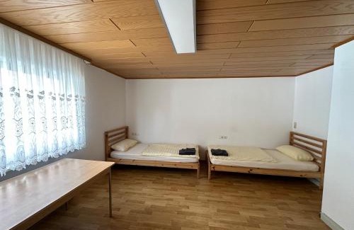Koenigsbronn Apartment | HW1 Drei Zimmer Wohung 80qm