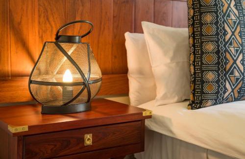 Dete Cabin | Hwange Safari Lodge