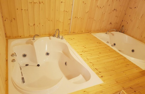 Seorak House | Hwaya Mountain Pension