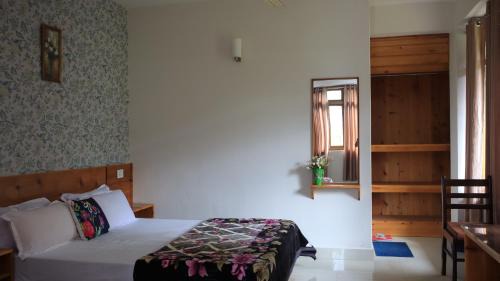 Geyzing House | Hyangla Namsha Retreat