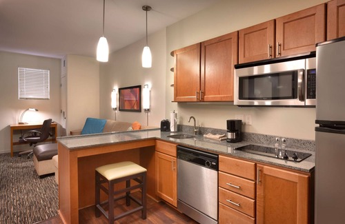 Sandy Hotel | Hyatt House Salt Lake City/Sandy