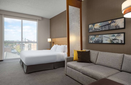 Iowa City Hotel | Hyatt Place Iowa City Downtown