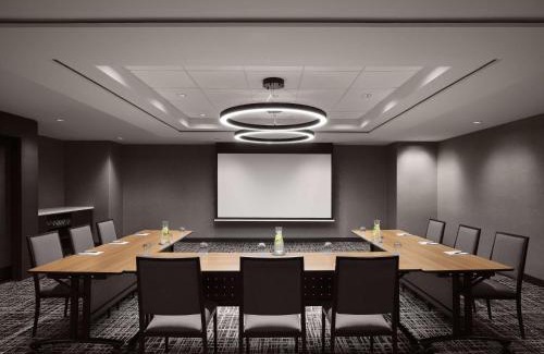 Gay Village Hotel | Hyatt Place Montreal - Downtown