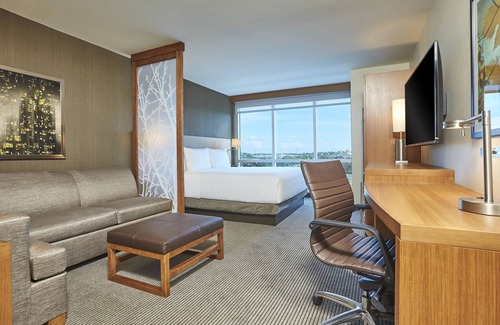 Gateway Hotel | Hyatt Place Toronto/Mississauga Centre