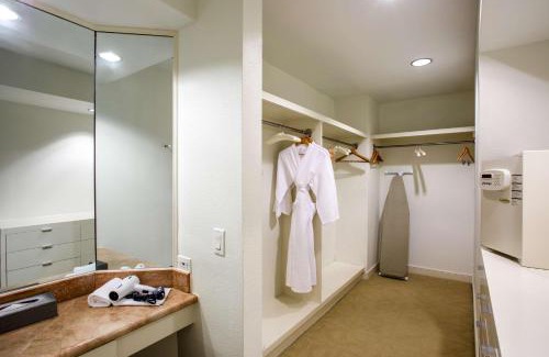 Tumon Resort | Hyatt Regency Guam