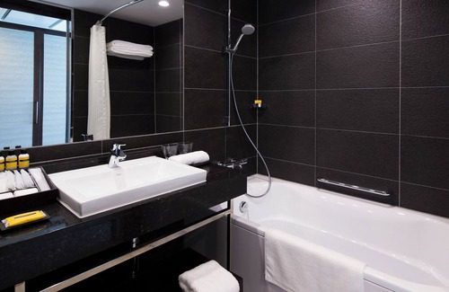 Makishi Hotel | Hyatt Regency Naha, Okinawa