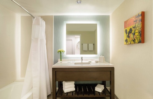Newport Beach Hotel | Hyatt Regency Newport Beach