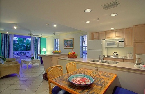 Truman Annex Condo | Hyatt Sunset Harbor Resort for ONLY Sunday to Sunday Week's stay.