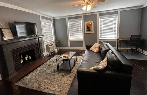South Hyde Park Apartment | Hyde Park Hideaway