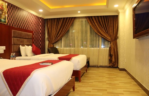 Thanjavur Hotel | Hyders Park - The Business Hotel