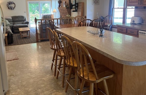 Boydton House | Hydrangea Cottage at Kerr Lake