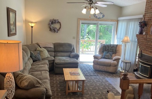 Boydton House | Hydrangea Cottage at Kerr Lake