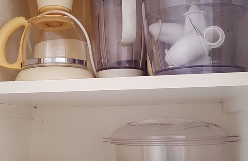 Giens Apartment | HYERES - Air-conditioned apartment - Plage de la Badine - feet in the water