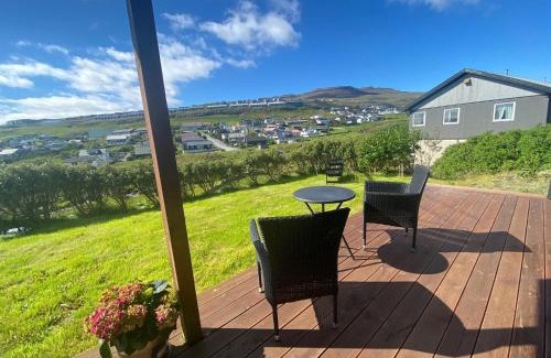 Torshavn Apartment | Hyggelig lejlighed ved åen - flot udsigt
