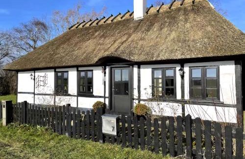 Errindlev House | Hyggeligt Bindingsværkshus På Lolland