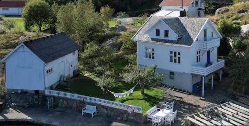 Flekkefjord House | Hytte ved sjøen på Andabeløy - Båt kan leies