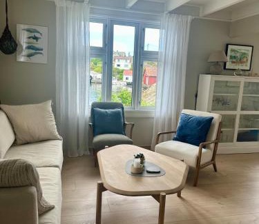 Flekkefjord House | Hytte ved sjøen på Andabeløy - Båt kan leies