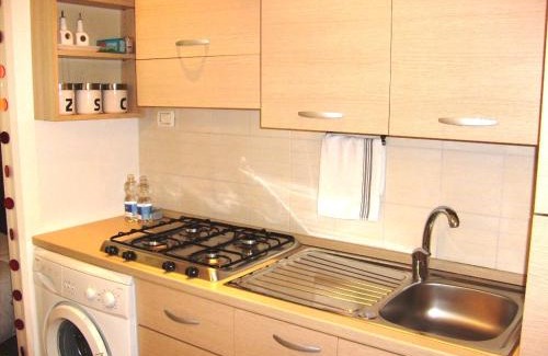 Bronte Apartment | I Cugi Metropolis