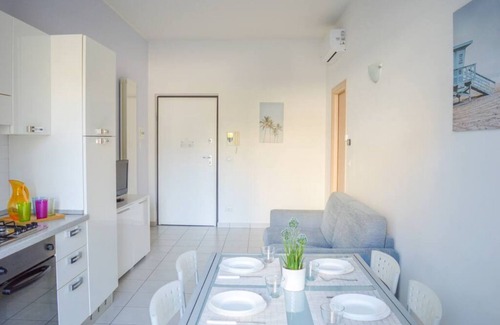 Foggetta Apartment | I Gabbiani 10 - Ali - Two-room apartment on second floor with balcony