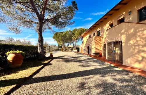 Lari Apartment | I Girasoli di Lari - Appartamento Indipendente 2 camere da letto