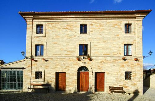 Montegiorgio House | I Sassi Di San Giuseppe