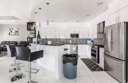 Humble Villa | IAH SPHERIC Mini-mansion