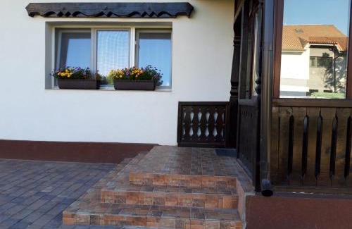 Sector 1 House | Iarca Cottage