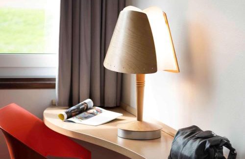 Thielle-Wavre Hotel | ibis 3 Lacs Neuchâtel