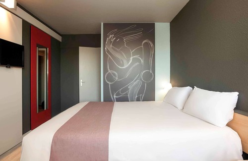 Centre Ville d'Ales Hotel | ibis Ales Centre Ville Hotel