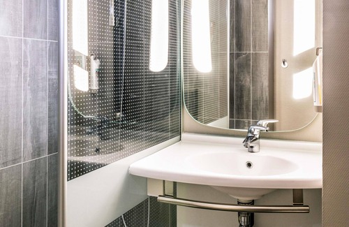 Bourg-en-Bresse Hotel | ibis Bourg En Bresse