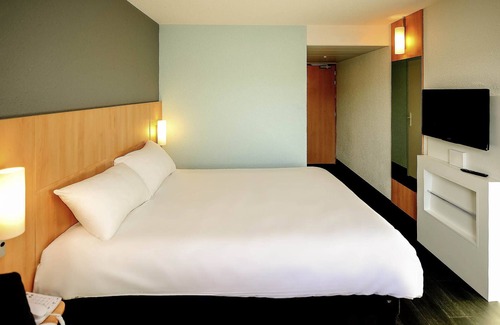 Beynost Hotel | ibis budget Lyon Est Beynost