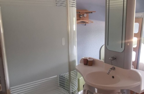 Montceau-les-Mines Hotel | ibis budget Montceau-les-Mines