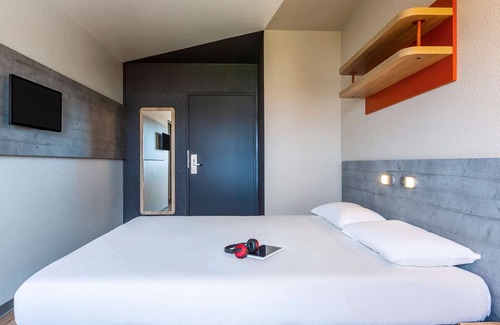 Le Kremlin-Bicetre Hotel | ibis budget Paris Porte d' Italie Ouest