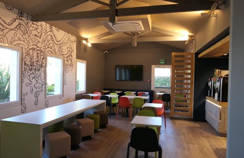 Boulazac-Isle-Manoire Hotel | Ibis Budget Perigueux Boulazac