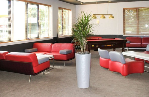 Pontprennau Hotel | ibis Cardiff Gate - International Business Park
