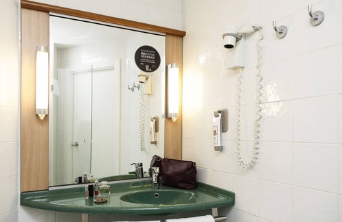 Fontajau Hotel | ibis Girona Costa Brava