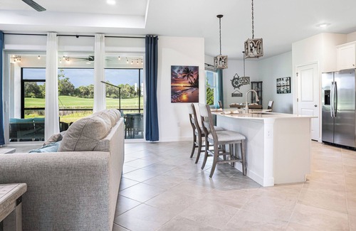 Lehigh Acres House | IBIS GOLF & COUNTRY CLUB NEW 4 bed/2 bth , GOLF & WATER VIEWS; Golf INCLUDED!