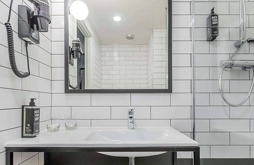 Guimaraes Hotel | Ibis Guimaraes