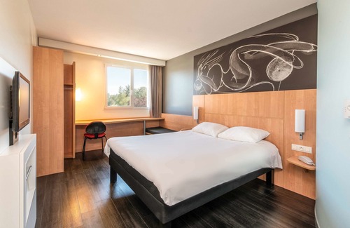 Issoire Hotel | ibis Issoire