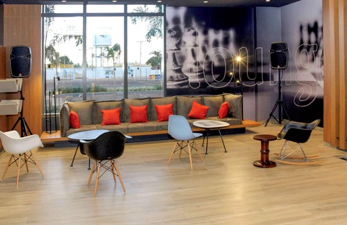 Bairro Epaminondas II Hotel | ibis Jatai