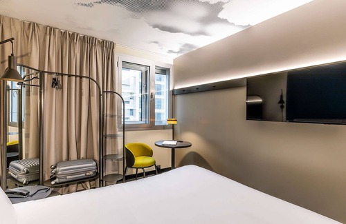 Linda-a-Velha Hotel | ibis Lisboa Alfragide